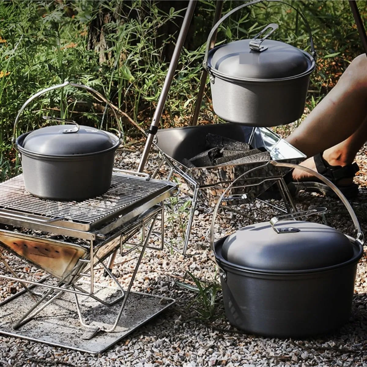 Camping Kitchen Utensil Outdoor Camping Cooking Equipment Camping Cooker Hanging Pot Barbecue Party Steamer for Outdoor Cooking(330x275mm)