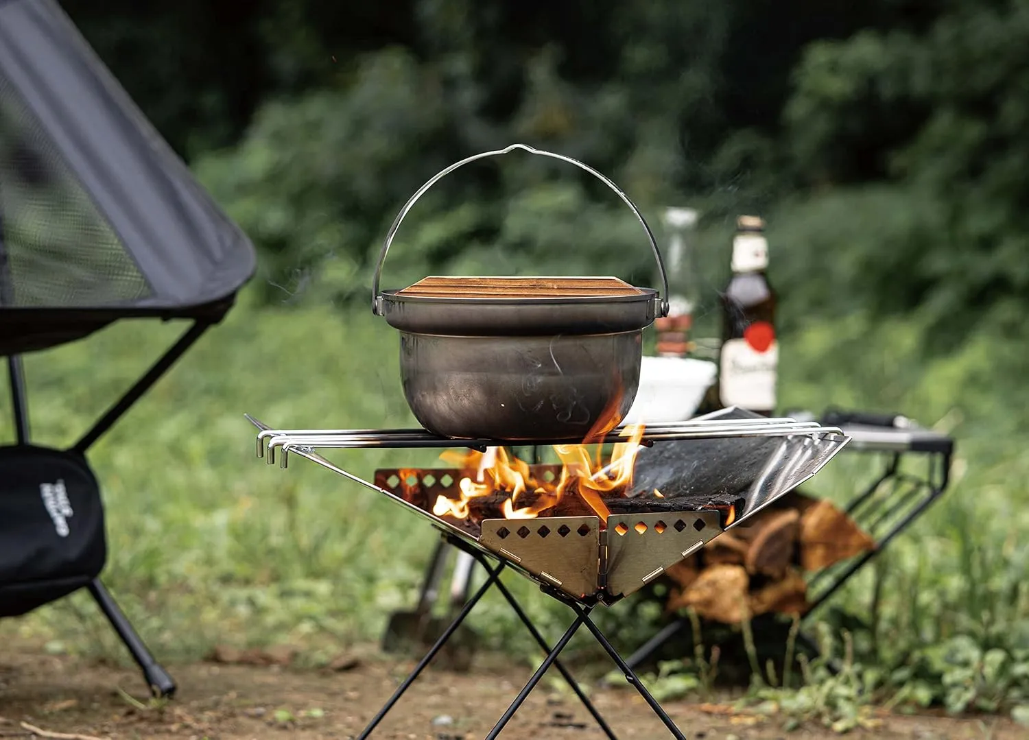 Captain Stag UH-4124 Outdoor Pot, Camping Bonfire Pot with Wooden Lid, 7.1 inches (18 cm), Stainless Steel, Made in Japan