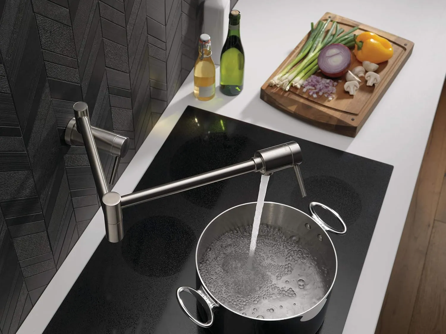 Delta 1165LF-SS Pot Filler, 5.19 x 2.13 x 24.19 inches, Stainless
