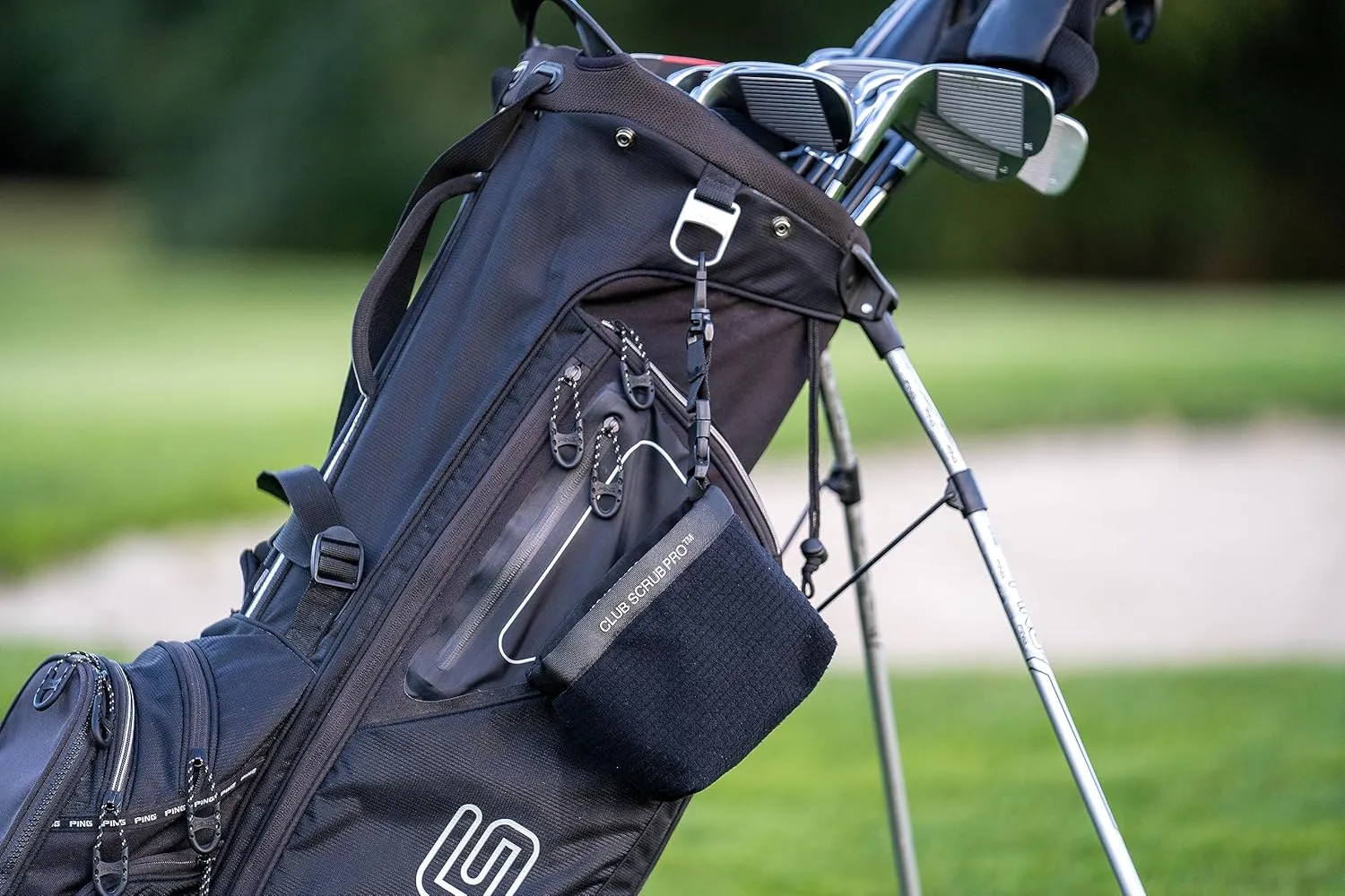 Golf Club and Golf Ball Cleaning Bag, Waterproof Clean Face Technology Liner, Detachable Clip, Machine Washable, Cleans Club Grooves, Dry Exterior (Neoprene or Microfiber Option Available)