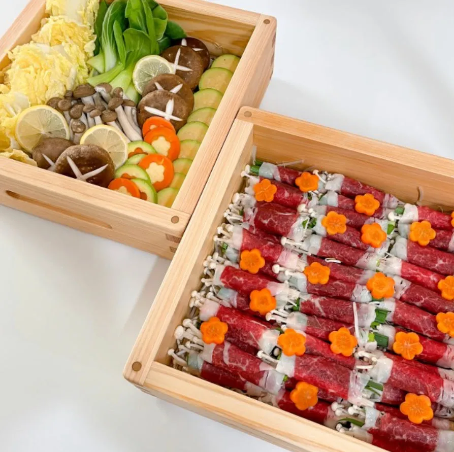 Hinoki Cypress wood steamer 2-tier set