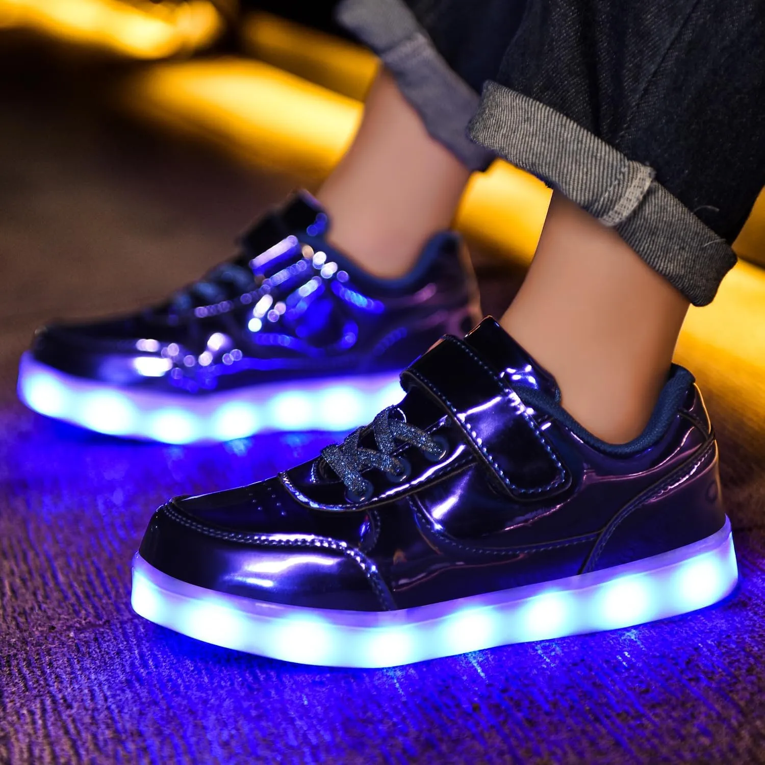 Kids Light Up Shoes LED Sneakers High Top USB Charging Flashing Trainers for Child Girls Boys