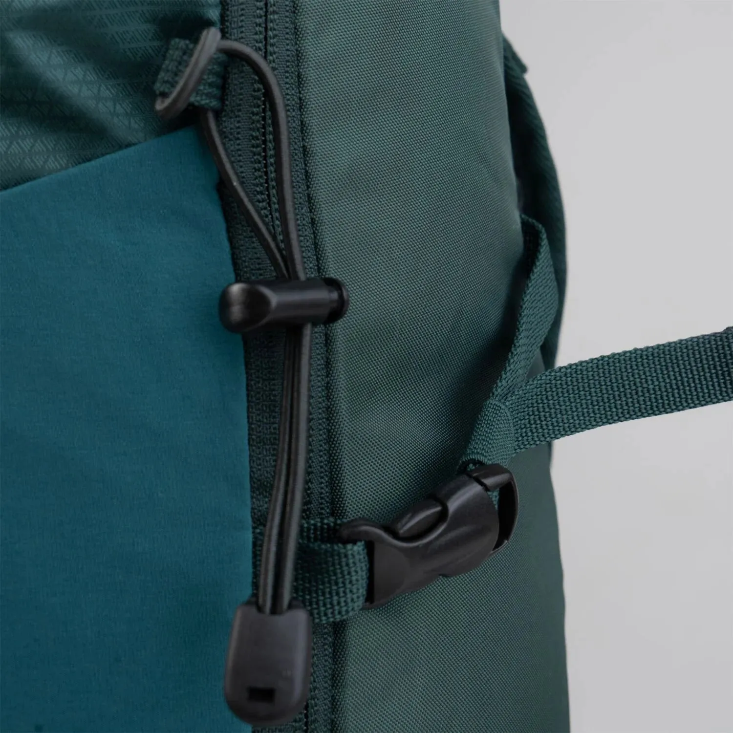 Orion 25L Backpack Green