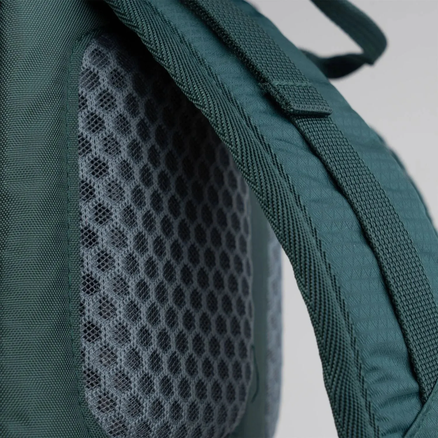 Orion 25L Backpack Green