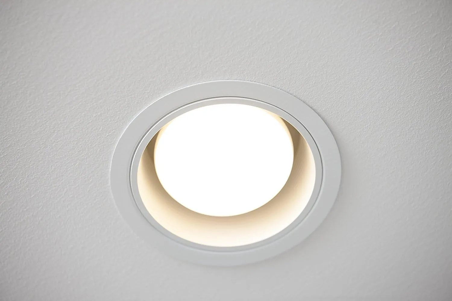 Philips LED Dimmable Light Bulb