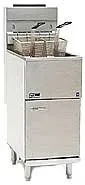 Pitco 45C S Natural Gas Fryer, 42-50 lb, Full Pot 4-Burner | 122,000 BTU