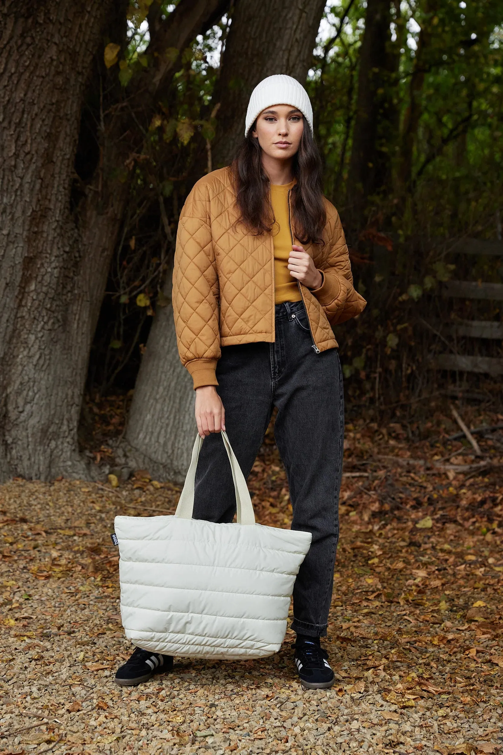 Take It Base | Puffer Tote Bag Ecru