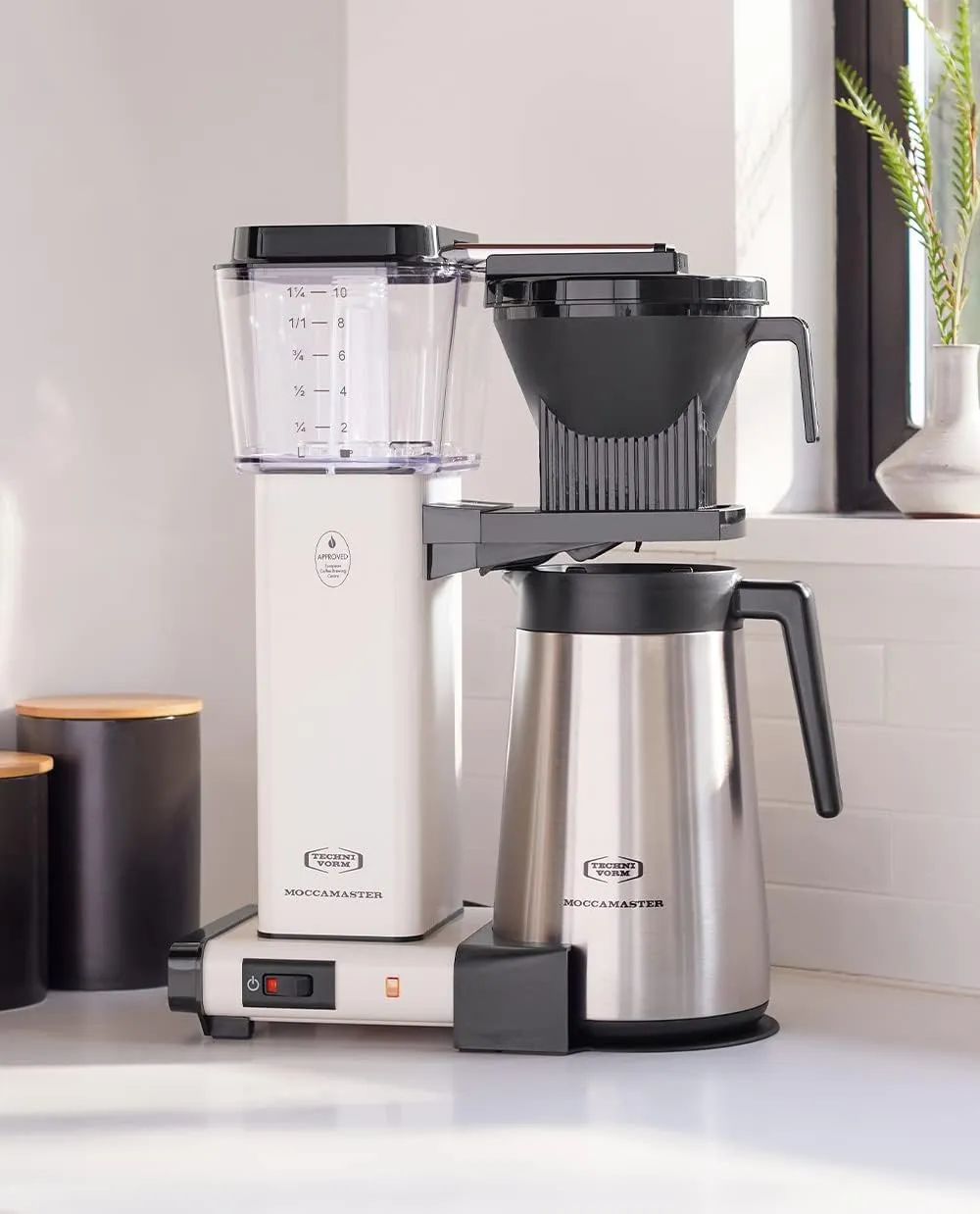 Technivorm Moccamaster 79318 KBGT thermal Carafe 10-Cup Coffee Maker 40 Ounce, Off-White 1.25l
