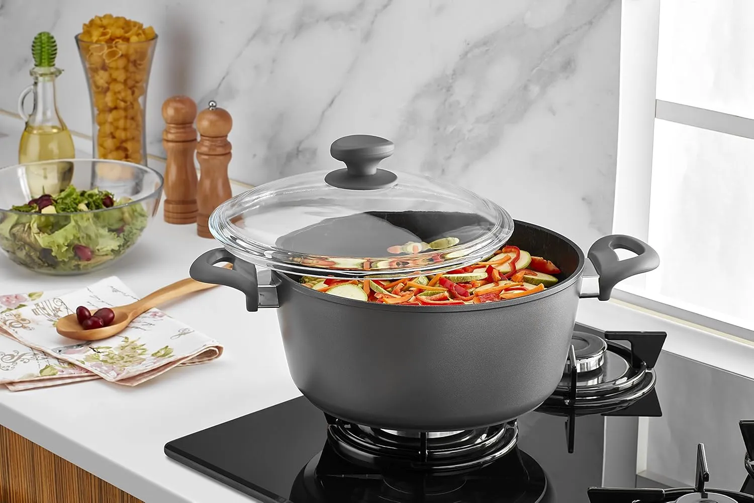 Titanium Nonstick 8-Quart Stock Pot with Tempered Glass Lid, 4mm Forged Aluminum with PFOA Free Coating from England