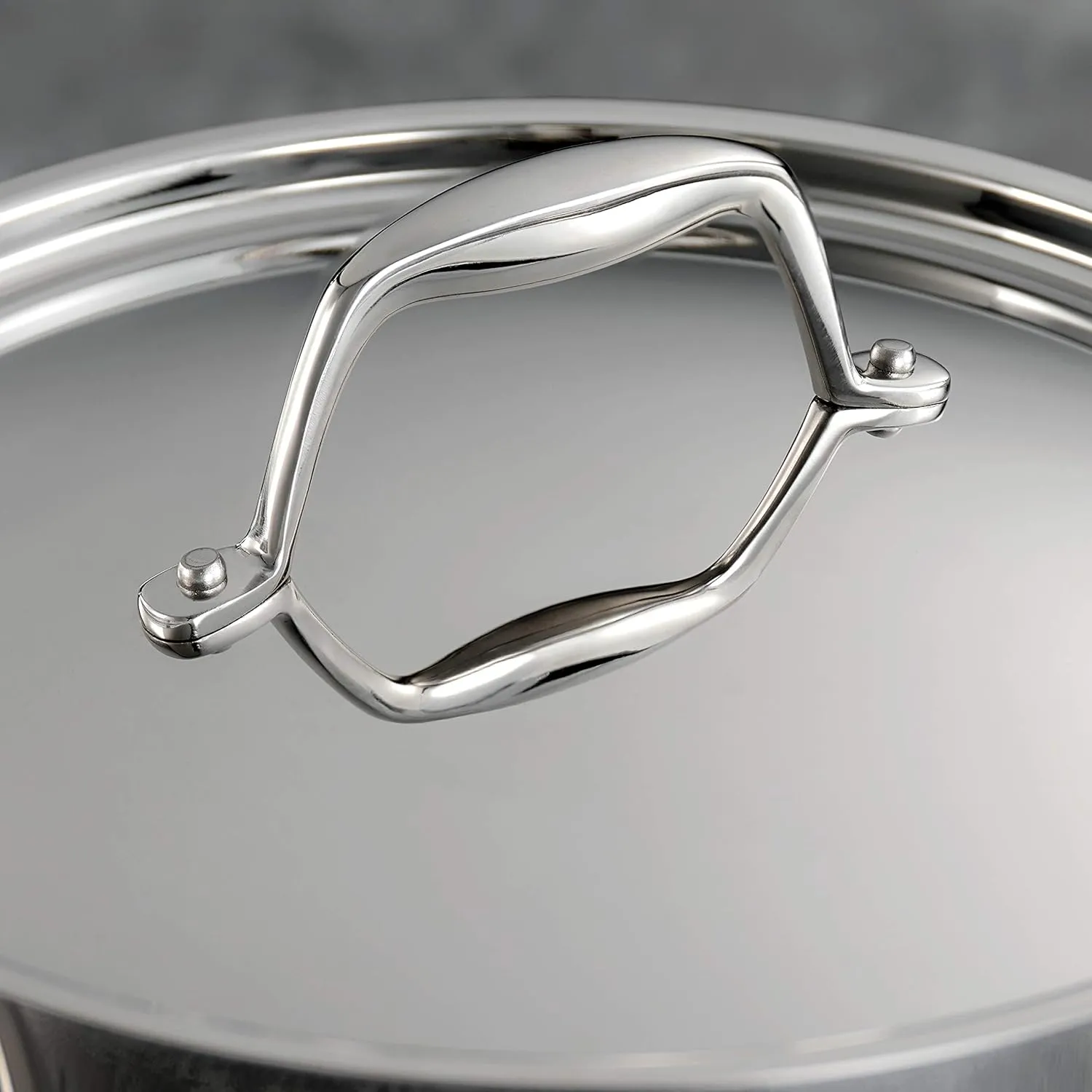 Tramontina Tri-Ply Clad Stainless Steel 8-Quart Stock Pot with Lid, Induction-Ready Pasta Pot, Dishwasher-Safe, NSF-Certified, Made in Brazil